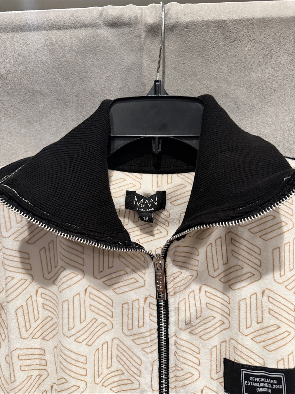 BOOHOO MAN Cream & Black Geometric Track Jacket and Joggers Set. LIKE NEW‼️ - Picture 3 of 14